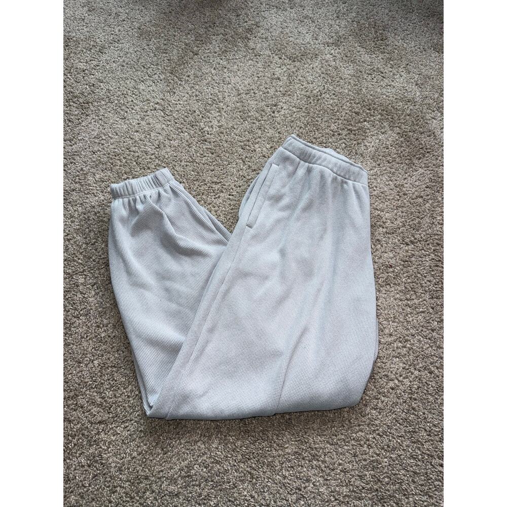 Hollister - Gilly Hicks Cozy Waffle Baggy Joggers - Light Heather Gray, Medium L